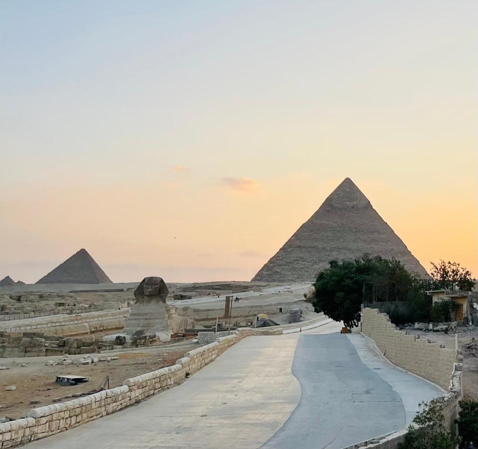 The Gate Hotel Front Pyramids & Sphinx View Kafret el-Gabal Eksteriør bilde