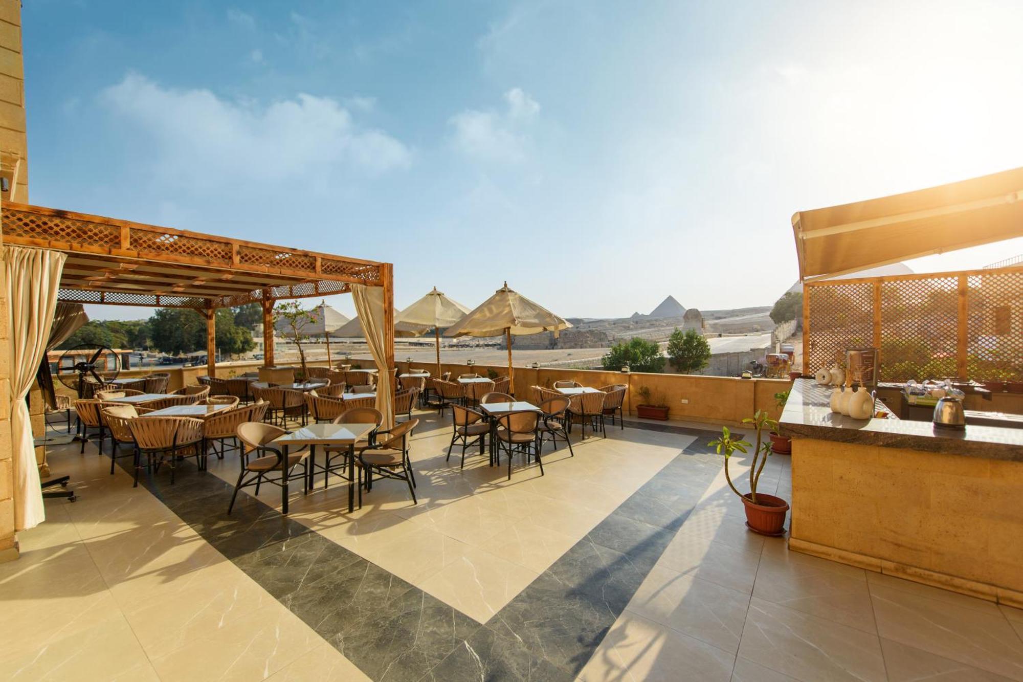 The Gate Hotel Front Pyramids & Sphinx View Kafret el-Gabal Eksteriør bilde
