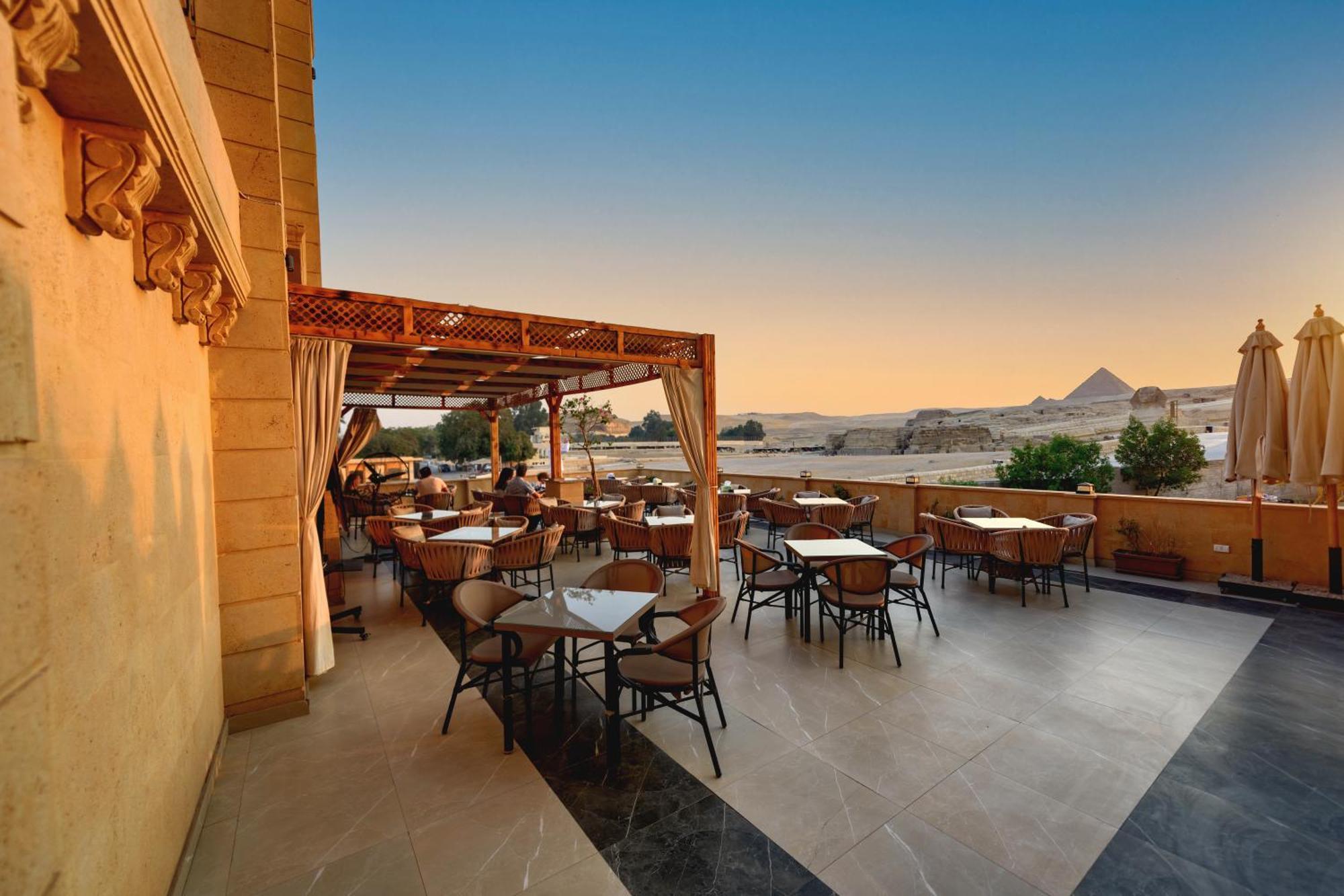 The Gate Hotel Front Pyramids & Sphinx View Kafret el-Gabal Eksteriør bilde